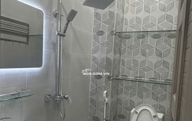 Bán Nhà Hẽm 4m, ĐƯỜNG NGUYỄN TIỂU LA 29m2 - 5TẦNG,8,3 TỶ/TL,P8.Q10